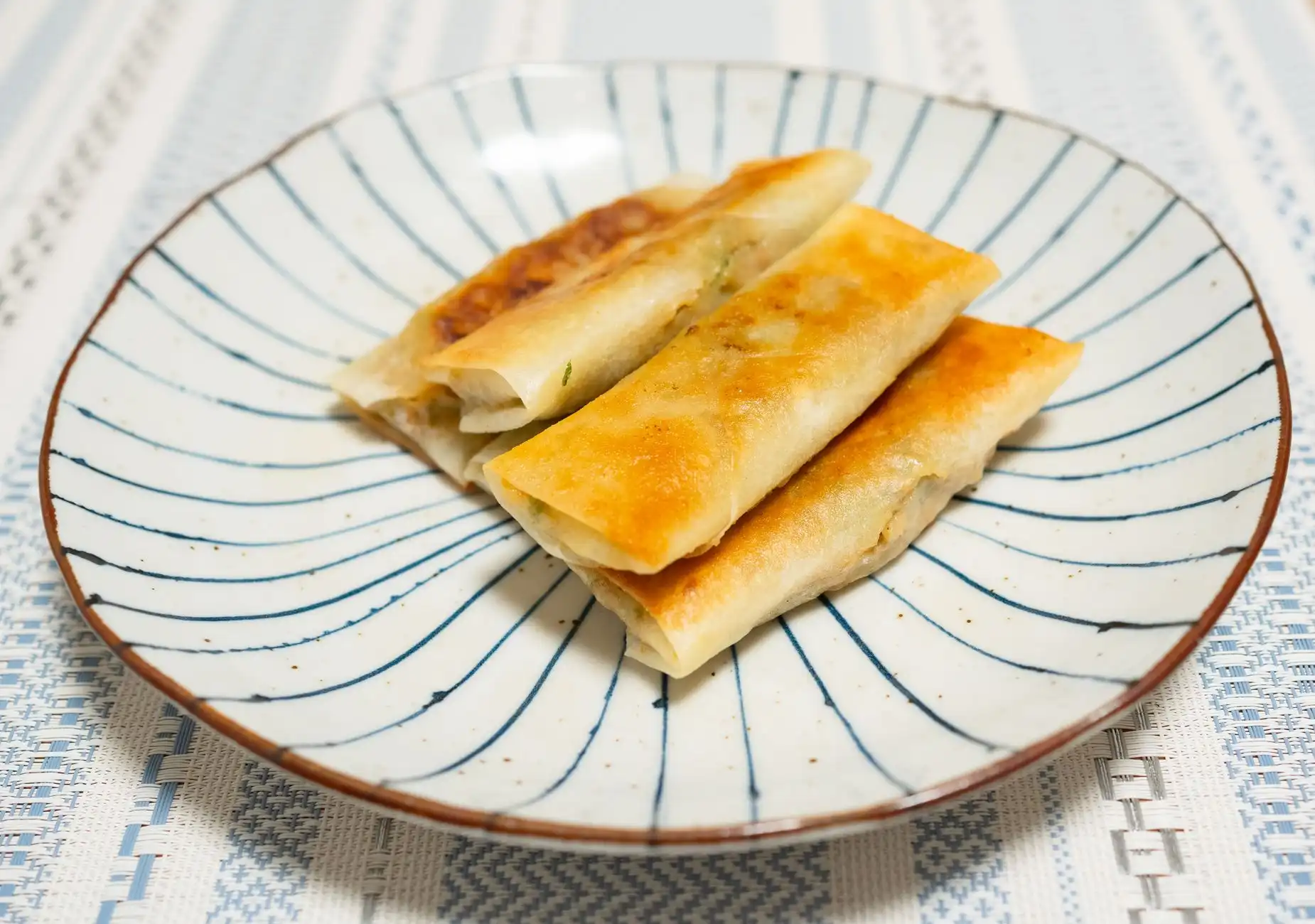 上海温洋贸易：酥脆蛋卷与曲奇饼干的休闲零食产品中心解析